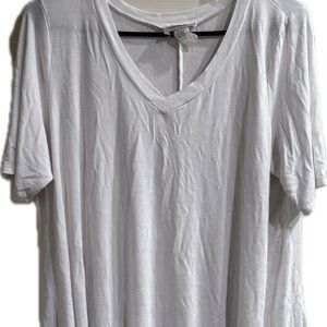 Elegant White V-Neck Women's Tee